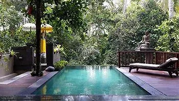 Harum Sari Private Villa *
