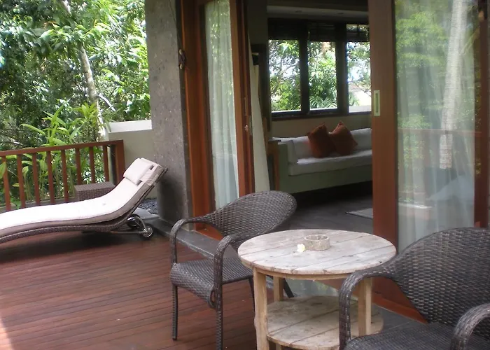 Villa Harum Sari Private *