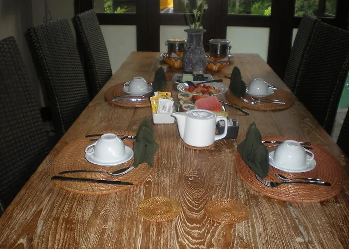 Harum Sari Private