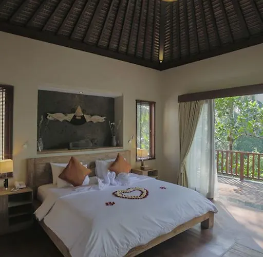 Villa Harum Sari Private *